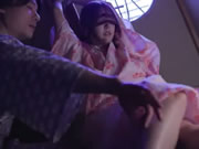 最討厭的上司性騷三上悠亞束縛與舔穴